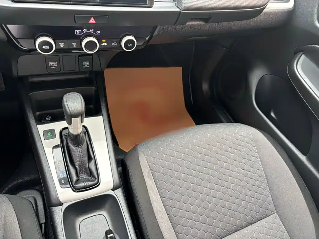 Honda Fit — миниатюра 14