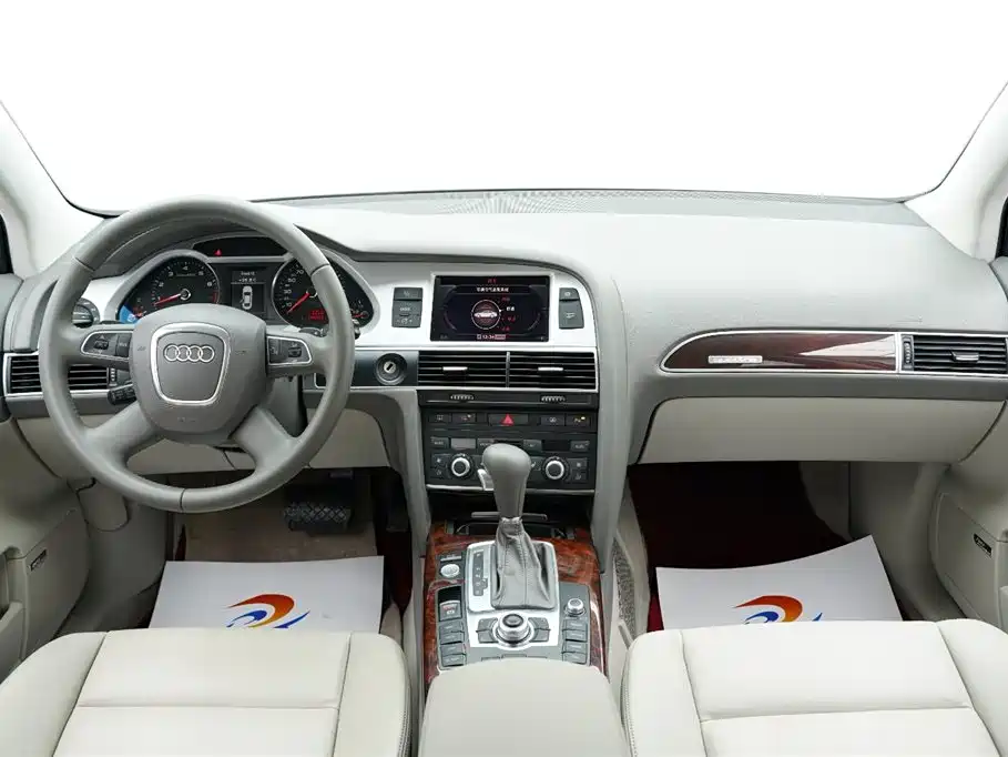 Audi A6L 2011 3.0 TFSI quattro Luxury