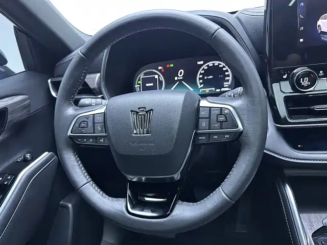 Toyota Crown Kluger — миниатюра 11