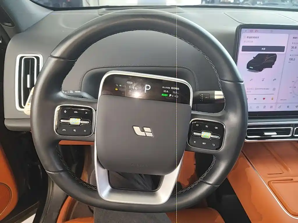 Li Auto Li L8 — миниатюра 11