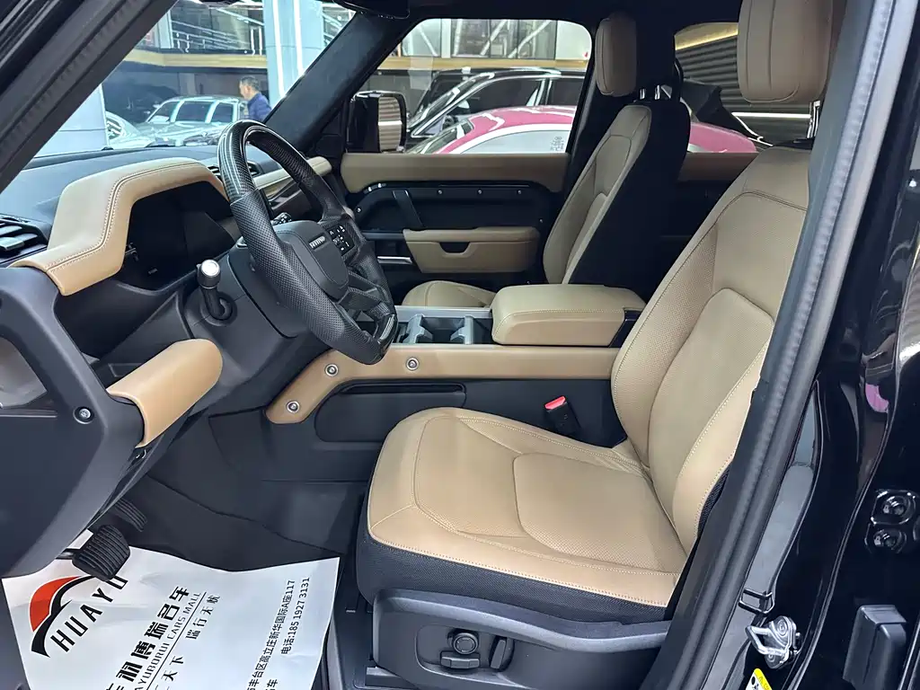Land Rover Defender — миниатюра 11