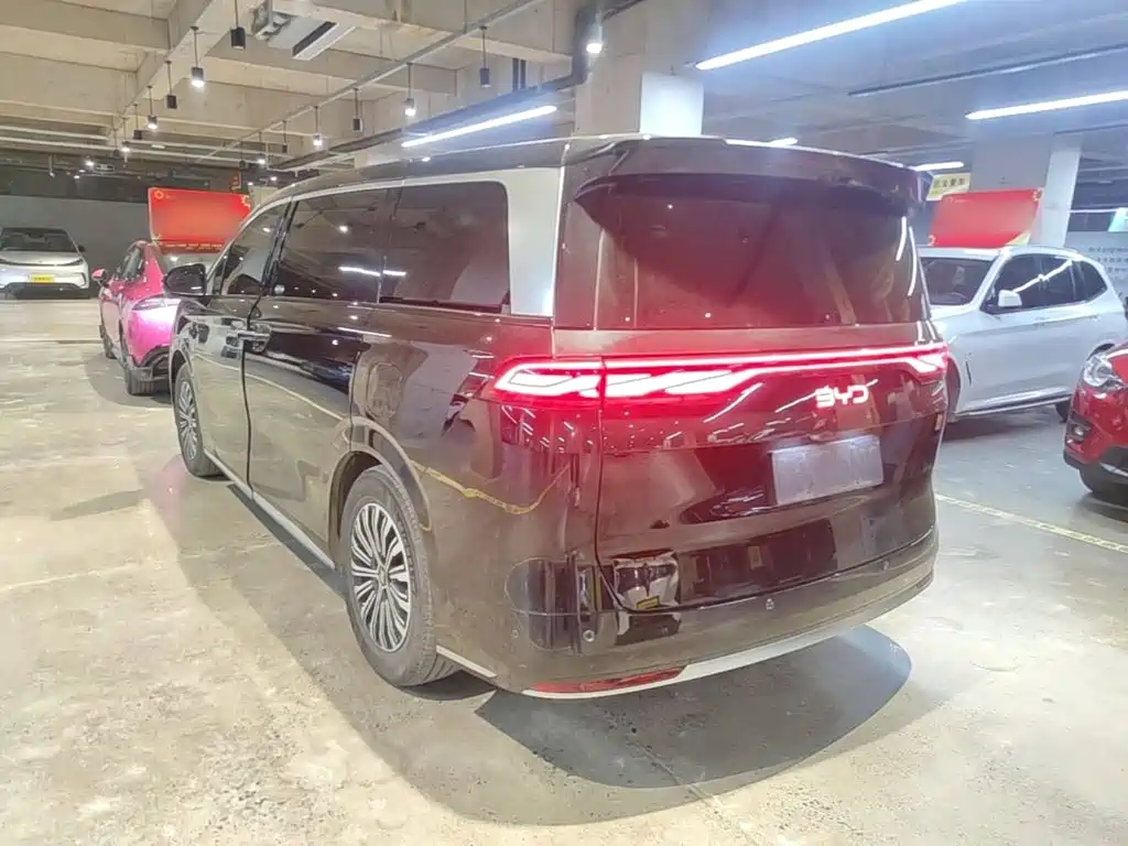 BYD Xia — миниатюра 5