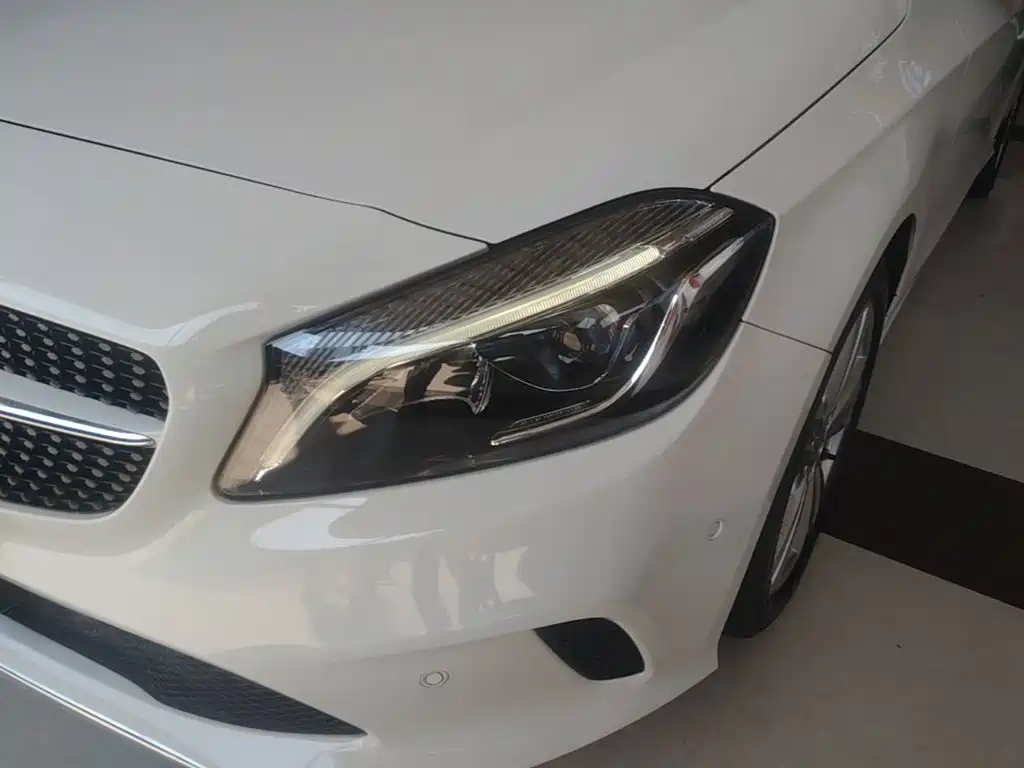 Mercedes-Benz A-Class (Import) — миниатюра 24