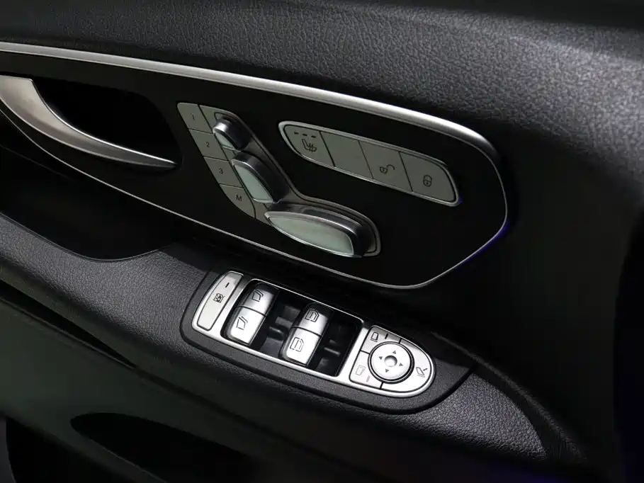Mercedes-Benz Vito — миниатюра 24