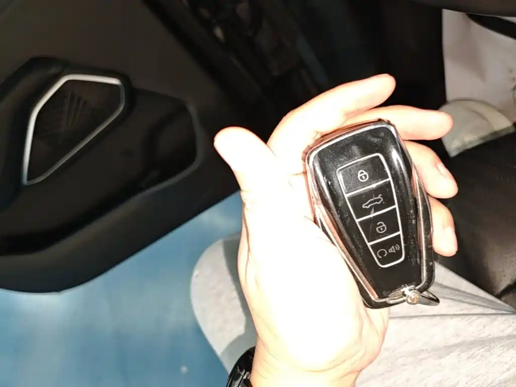 Geely Emgrand — миниатюра 9