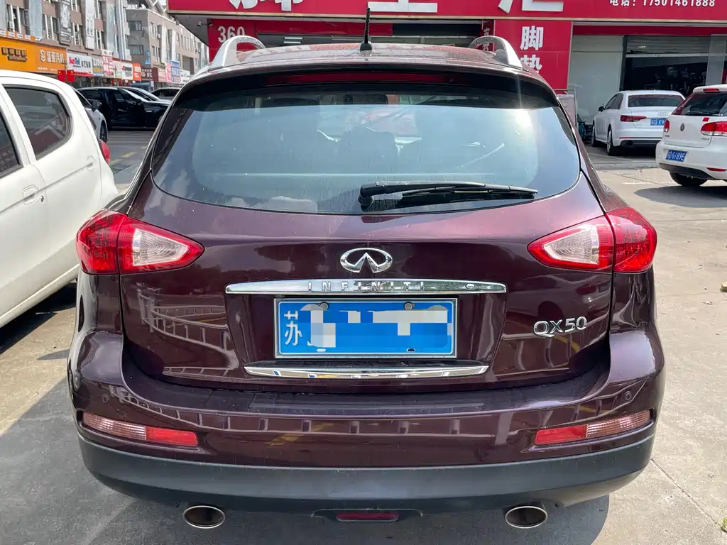 Infiniti QX50 (Import) — миниатюра 4