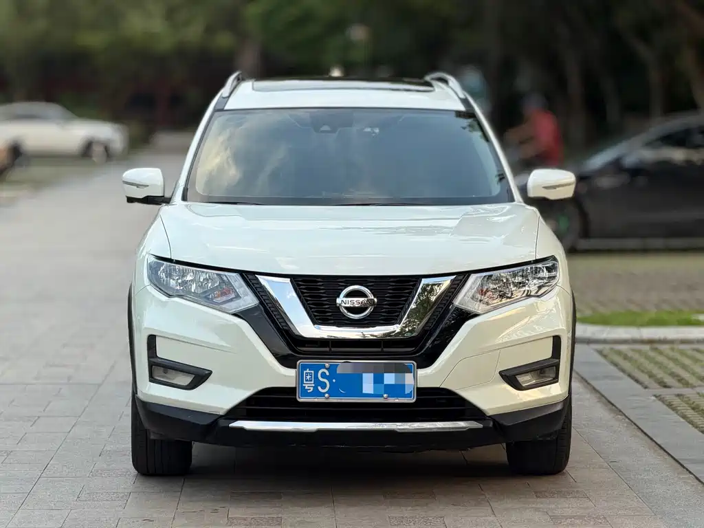 Nissan X-Trail — миниатюра 3