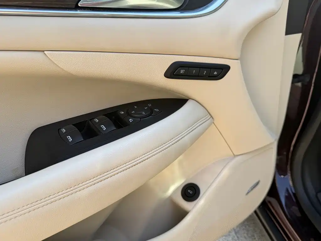 Buick LaCrosse — миниатюра 13