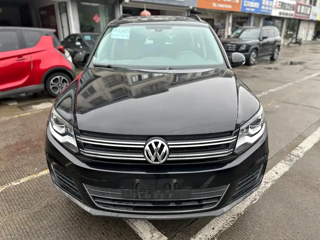 Volkswagen Tiguan — миниатюра 2