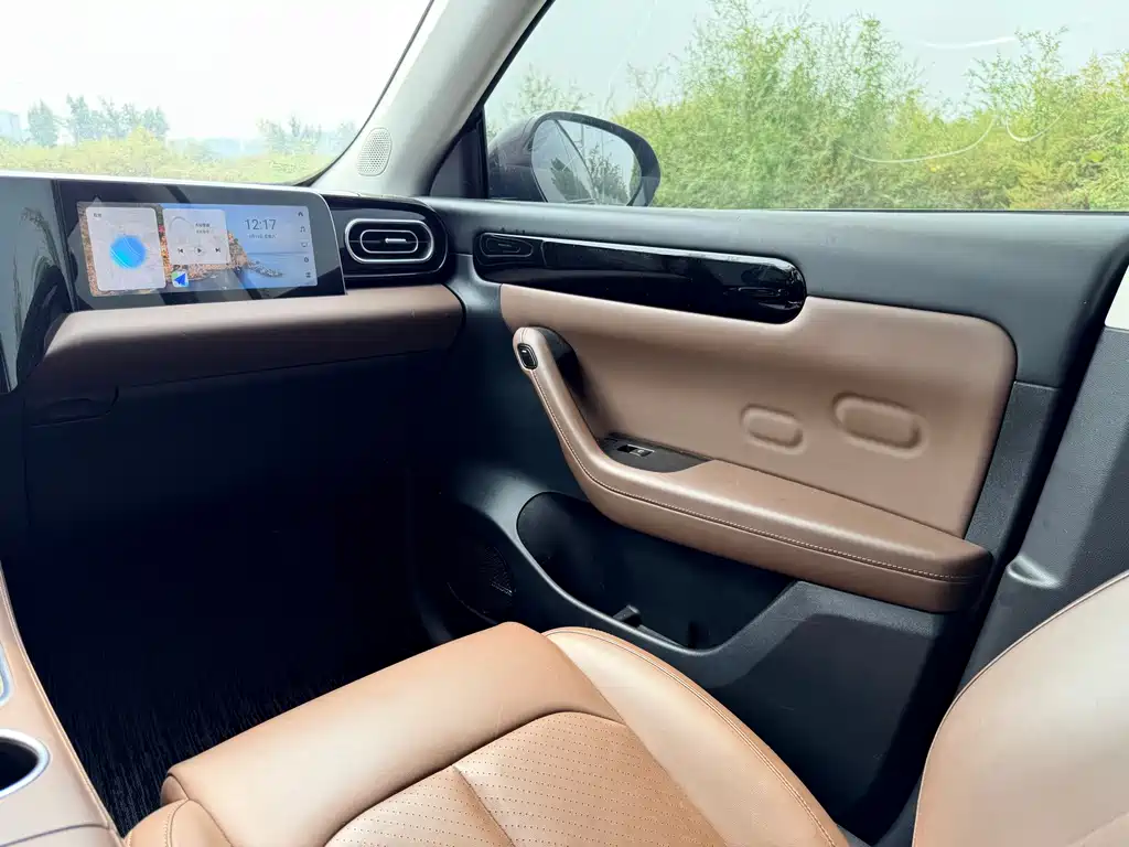 Leapmotor Leapmotor C11 — миниатюра 14