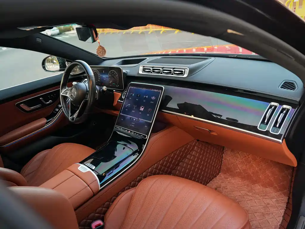 Mercedes-Benz S-Class — миниатюра 19