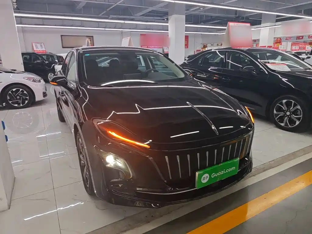 Hongqi Hongqi E-QM5 — миниатюра 4