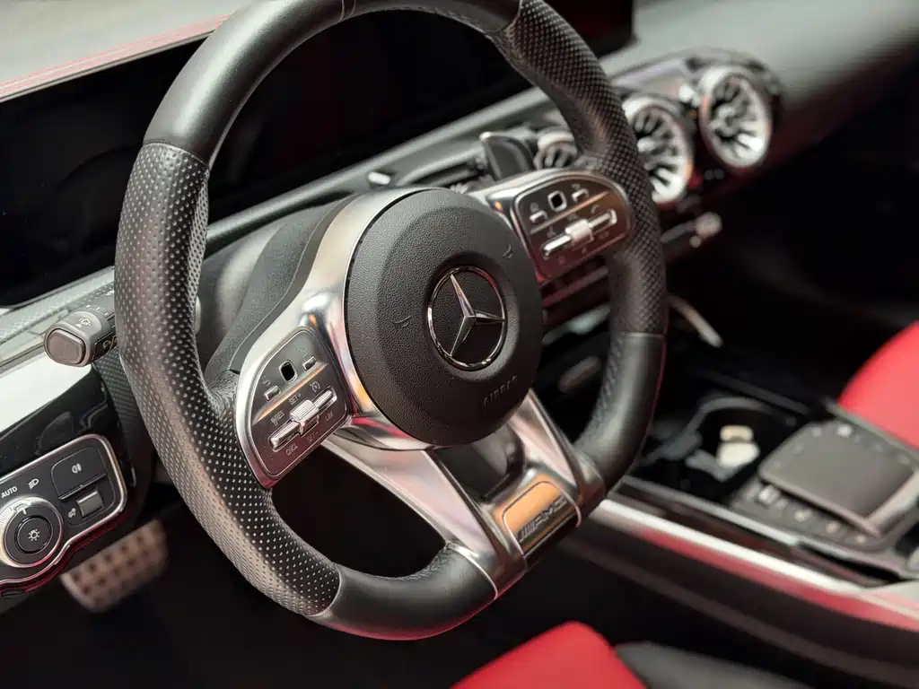 Mercedes-Benz A-Class AMG — миниатюра 10