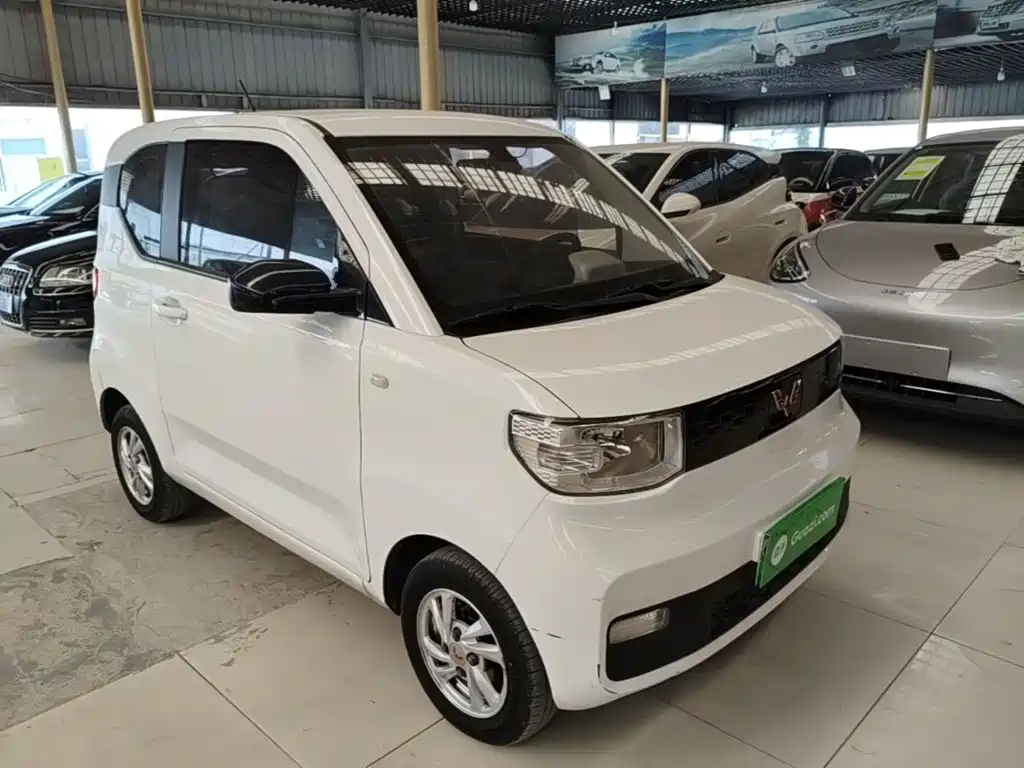 Wuling MINIEV — миниатюра 4