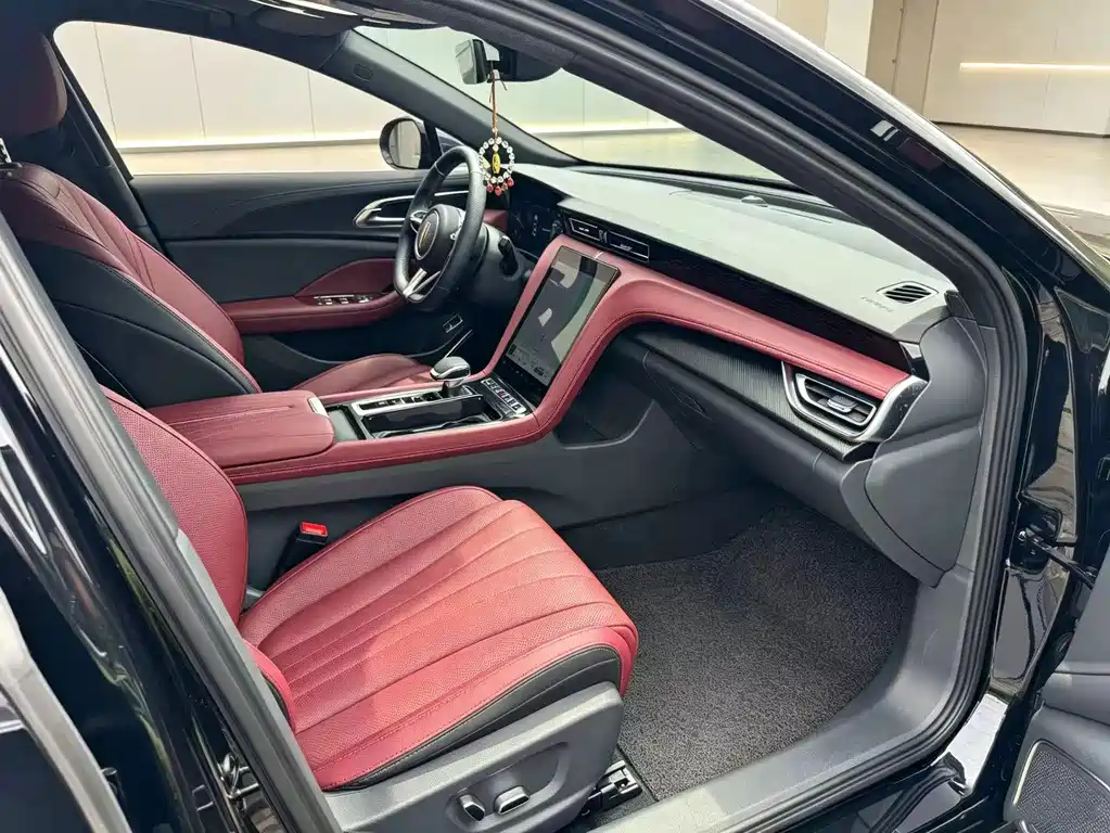 Hongqi Hongqi H5 — миниатюра 7
