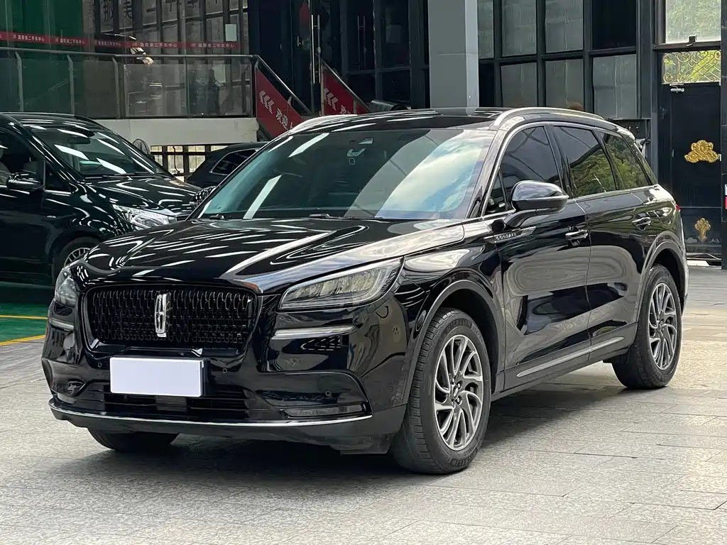 Lincoln Corsair 2021