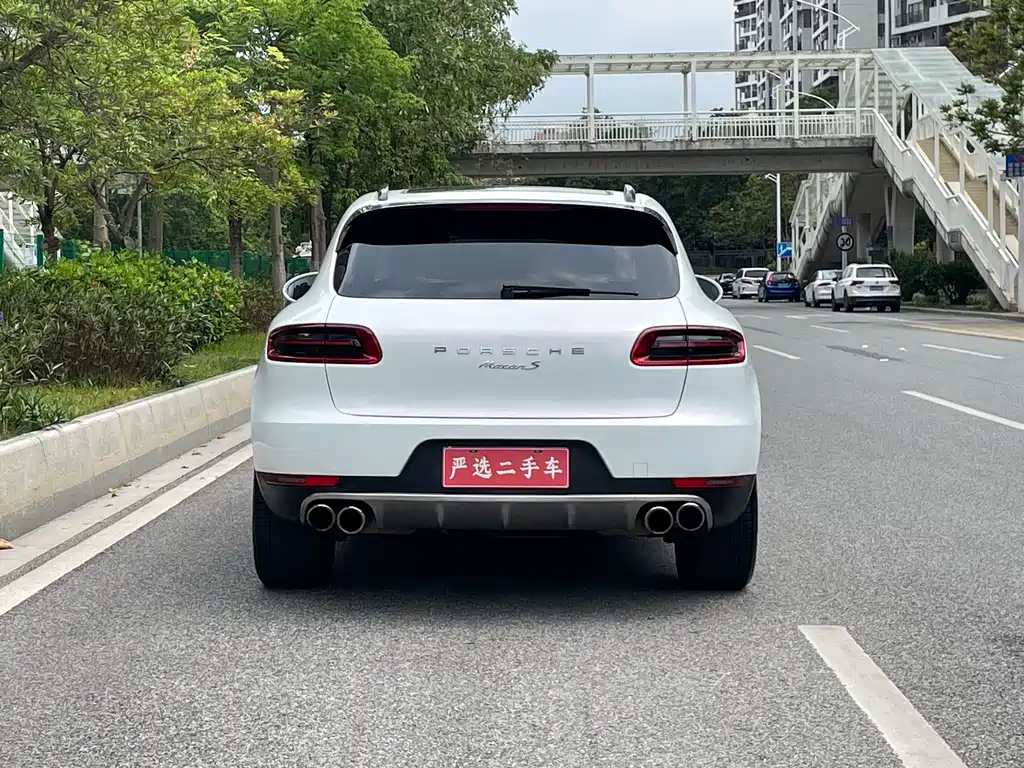 Porsche Macan — миниатюра 19