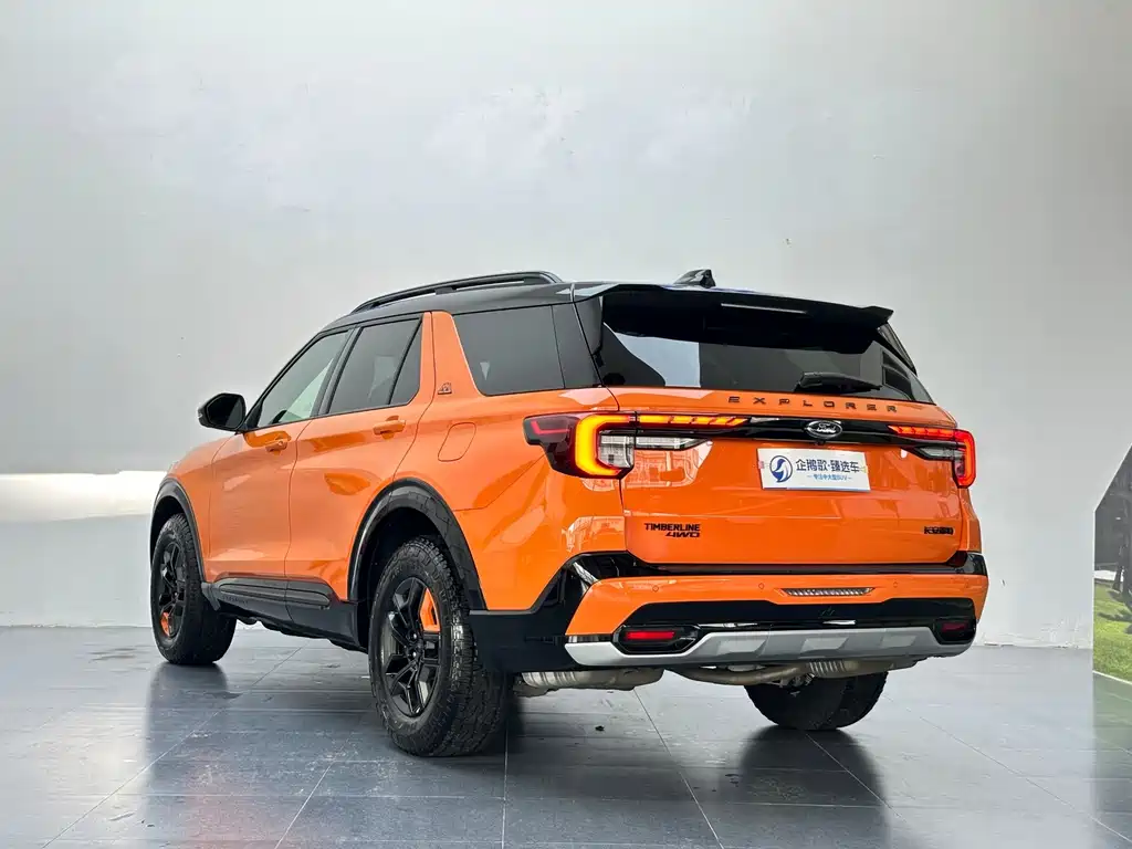 Ford Explorer — миниатюра 6