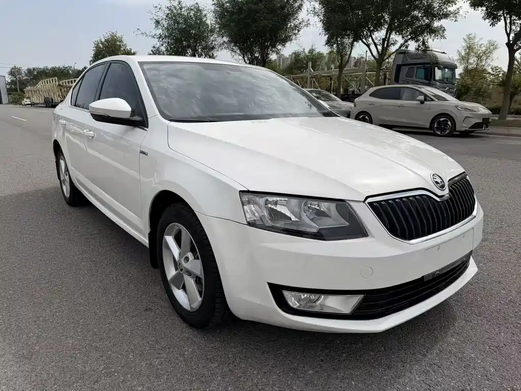 Skoda Octavia — миниатюра 3