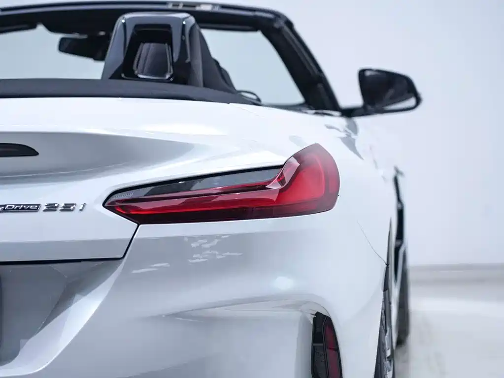 BMW Z4 — миниатюра 21