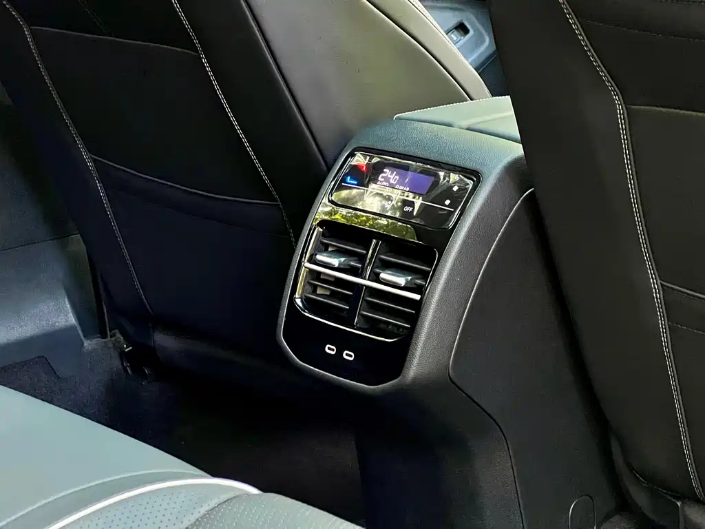 Volkswagen Magotan — миниатюра 33