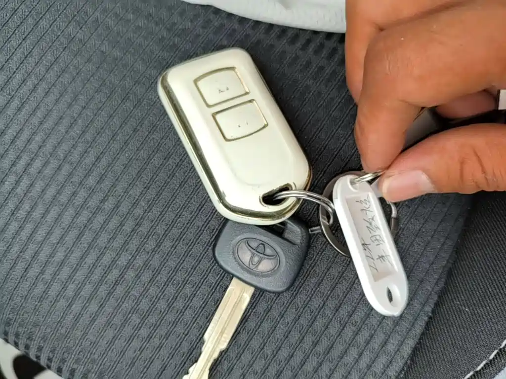 Toyota Yaris L — миниатюра 9