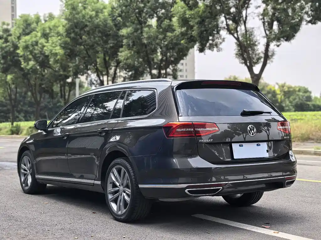 Volkswagen Viloran — миниатюра 8