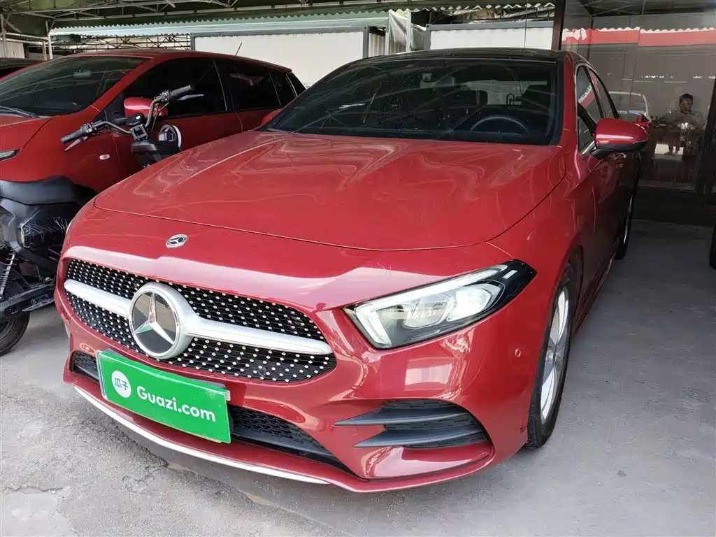 MERCEDES-BENZ  A CLASS