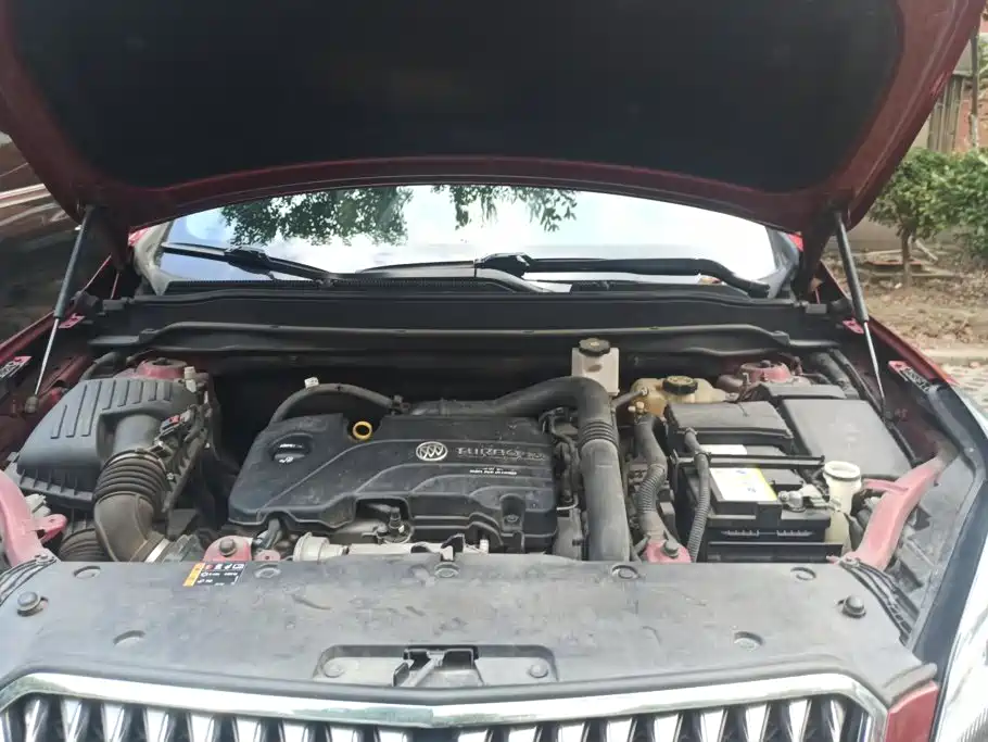 Buick Envision Plus — миниатюра 10