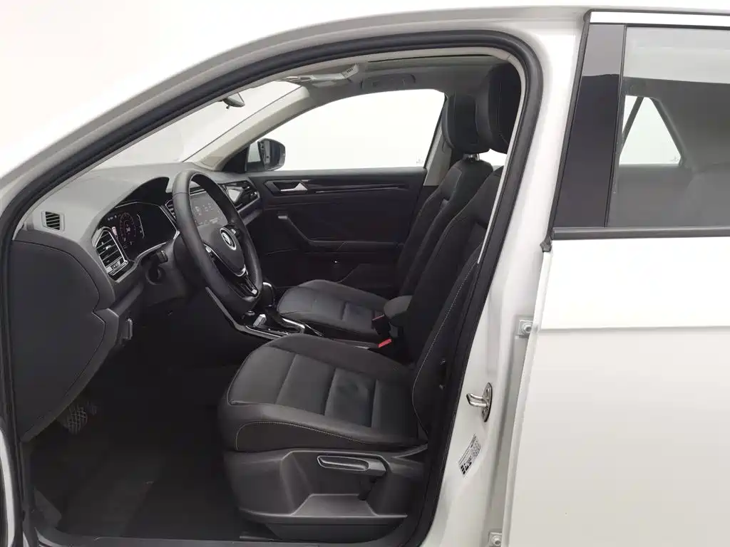 VOLKSWAGEN T ROC EXPLORING SONGS