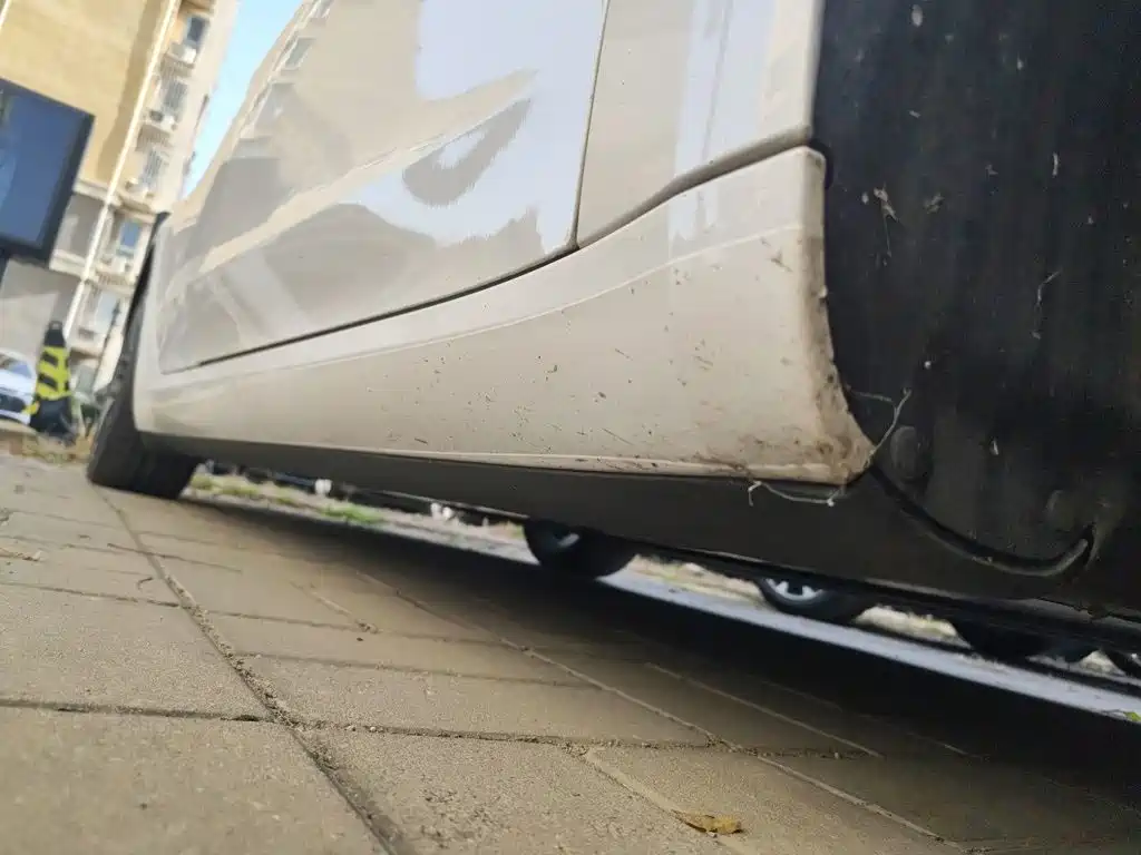 Tesla Model 3 — миниатюра 17