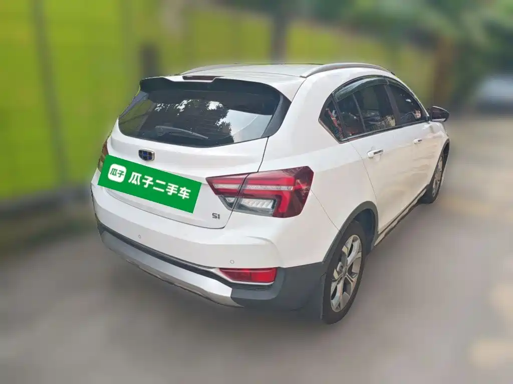 Geely Vision S1 — миниатюра 4