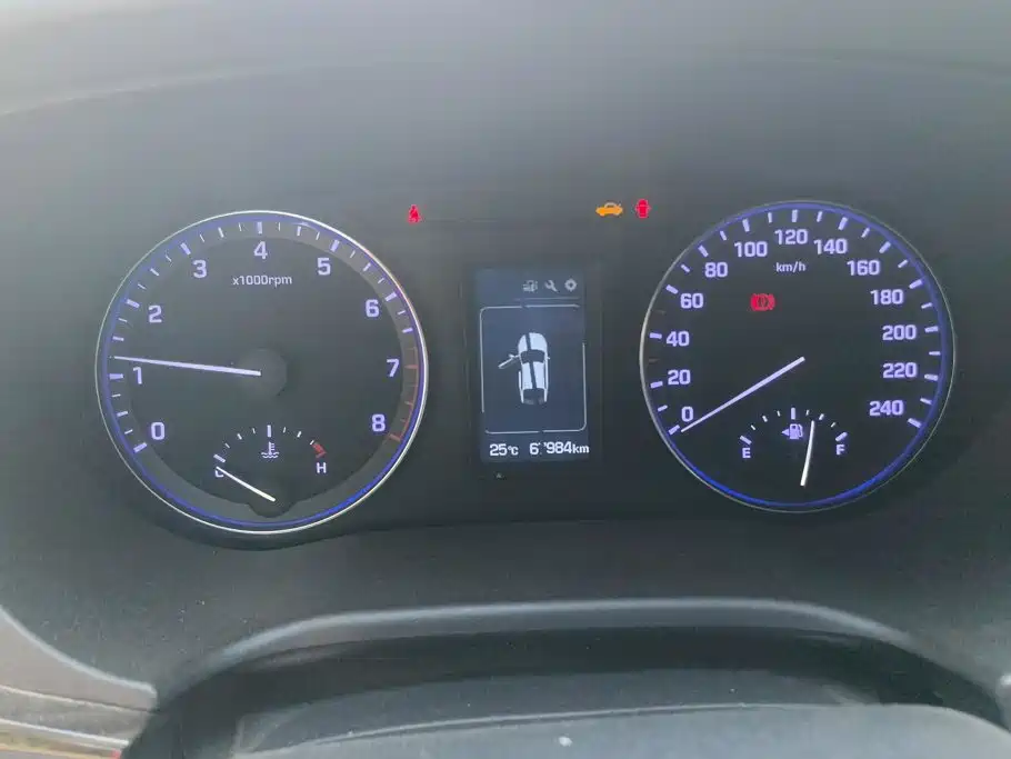 Hyundai Mistra — миниатюра 14