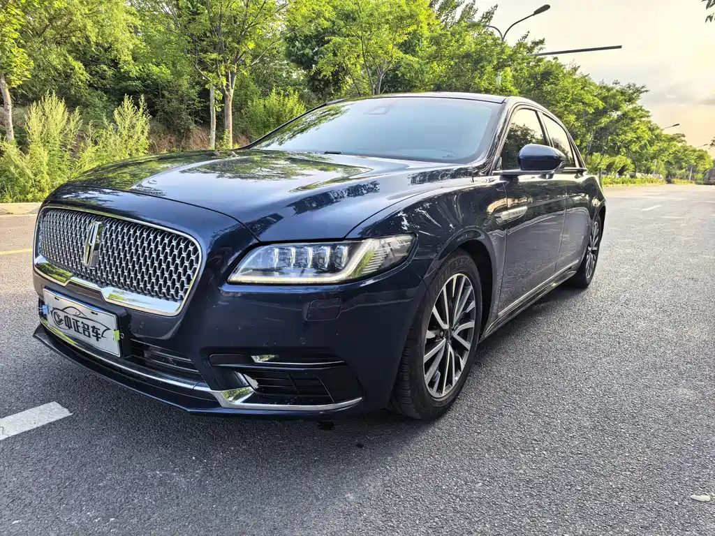 Lincoln Continental 2017