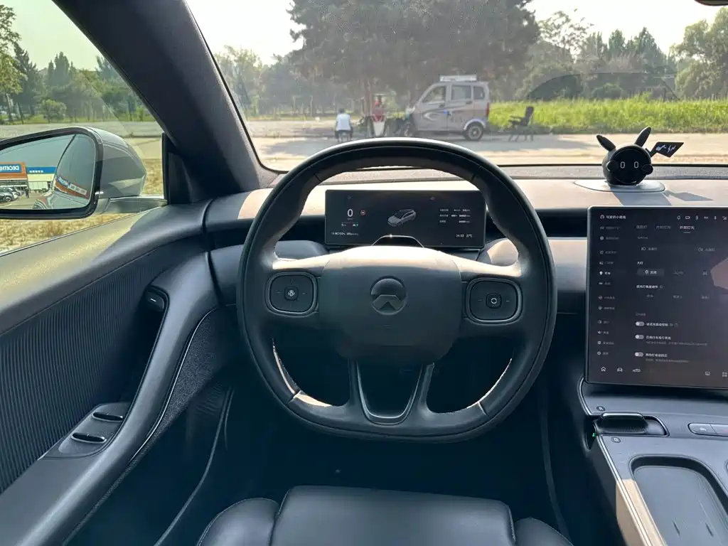 NIO ET5T — миниатюра 19