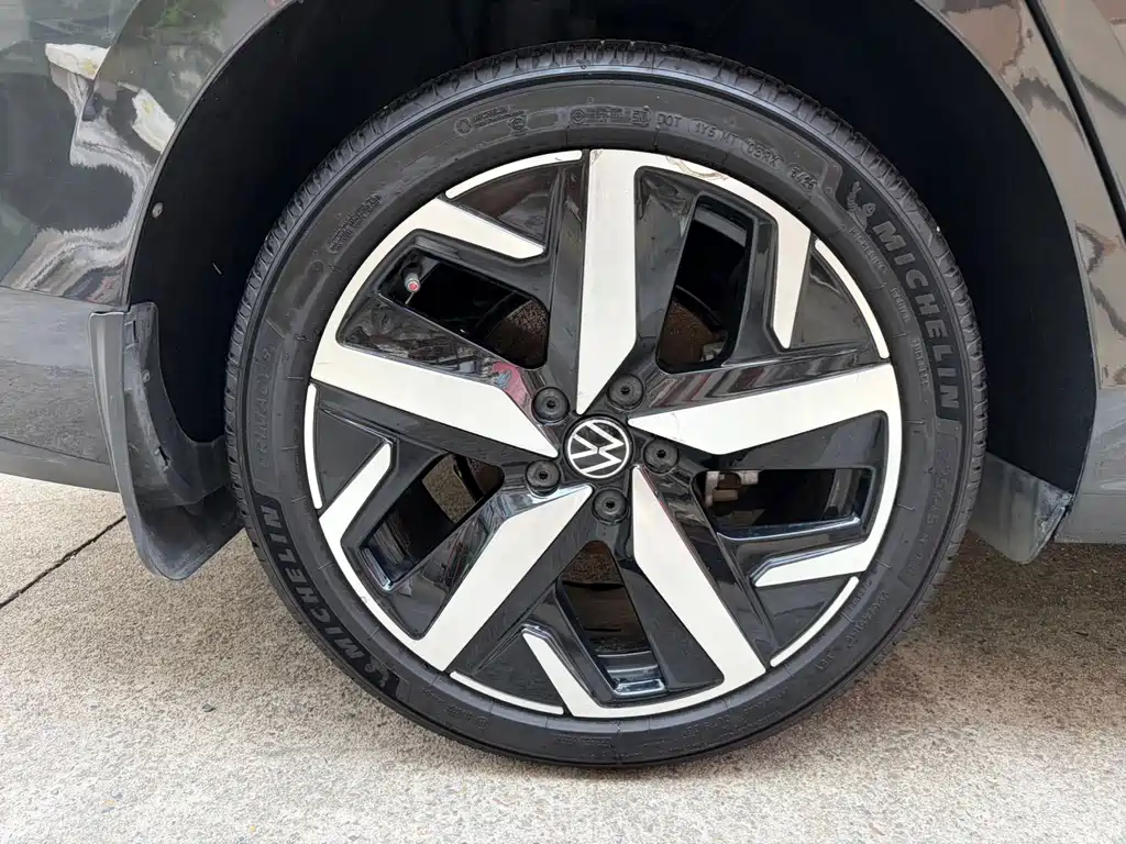 Volkswagen Lamando — миниатюра 21