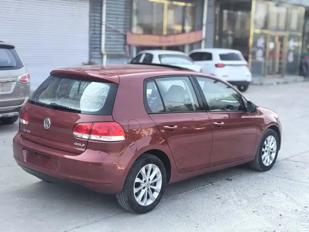 Volkswagen Golf — миниатюра 6