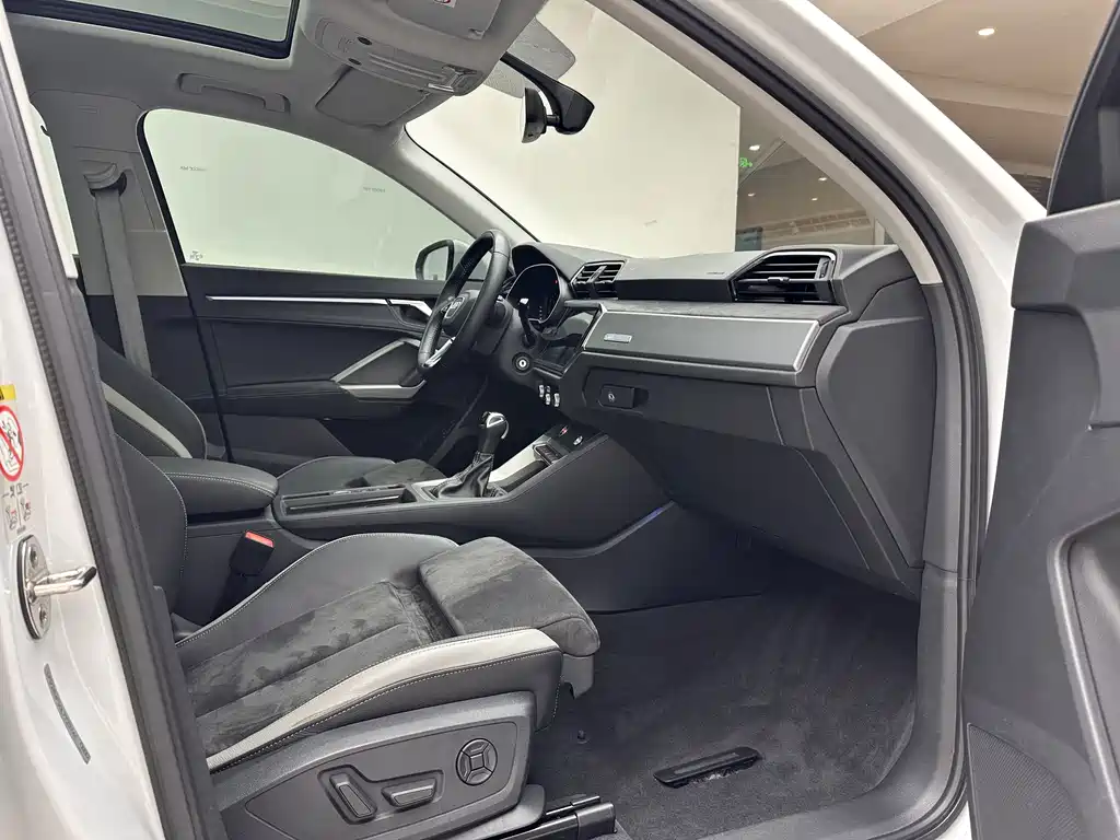 Audi Q3 — миниатюра 7