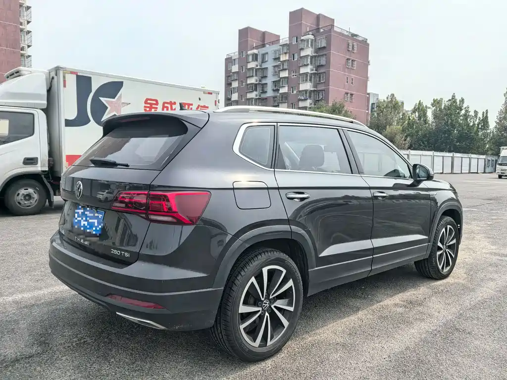 Volkswagen Tharu — миниатюра 3