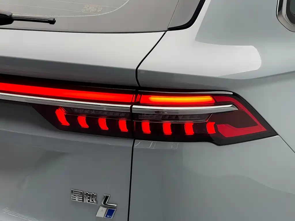 GEELY AUTOMOBILE XINGYUE L