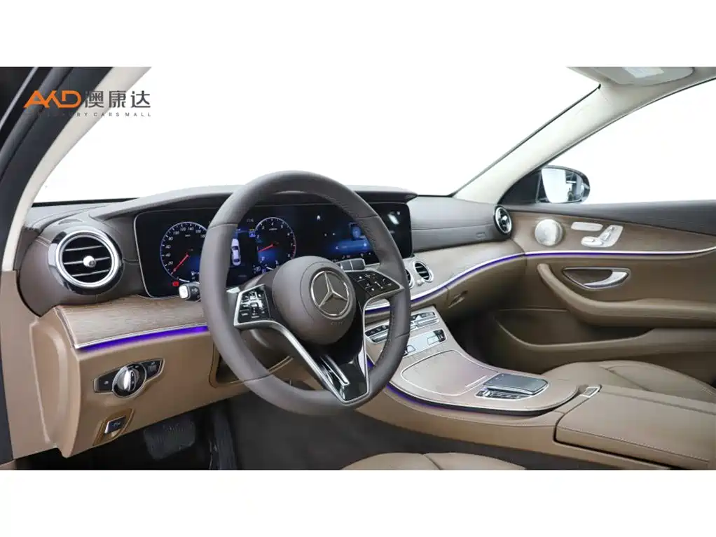 Mercedes-Benz E-Class — миниатюра 6