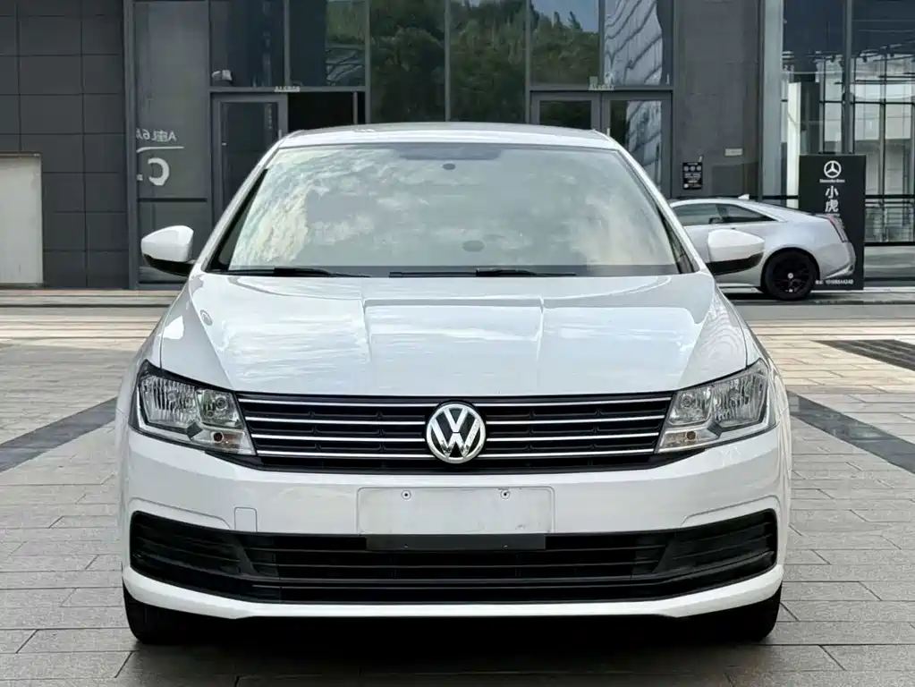 Volkswagen Lavida — миниатюра 2