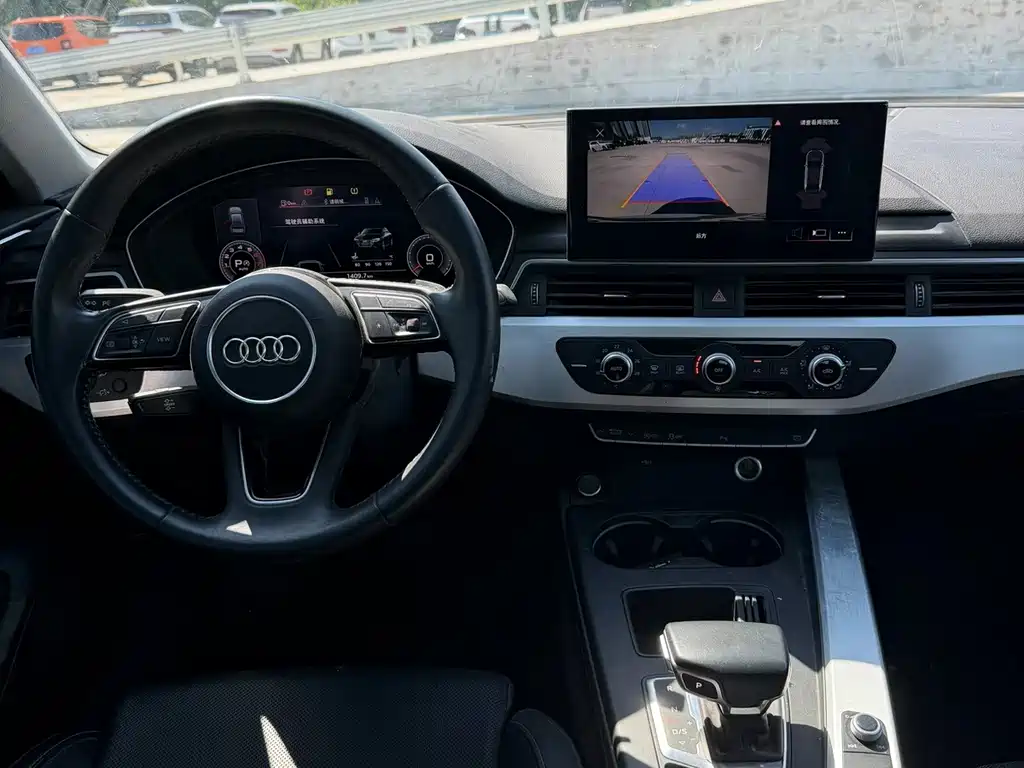 Audi A4L — миниатюра 5