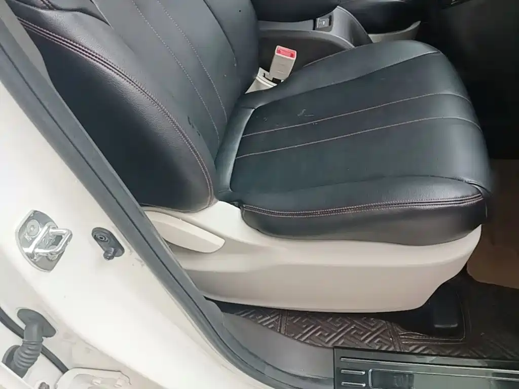 GAC Motor Trumpchi M6 — миниатюра 25