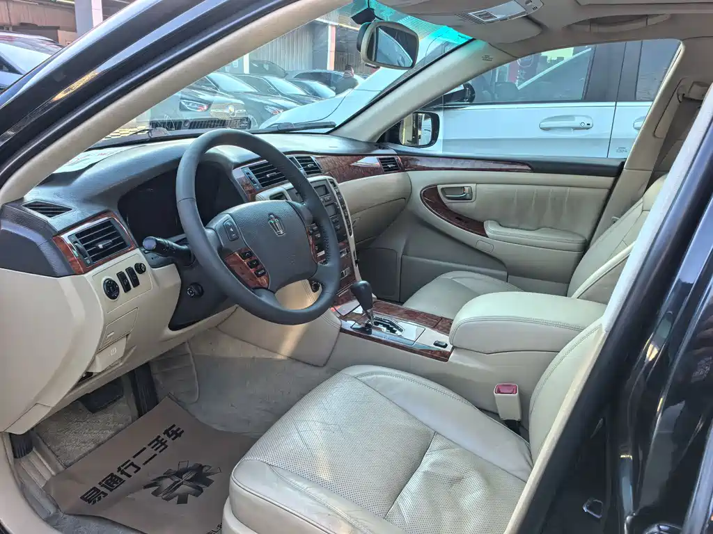 Toyota Crown 2007 2.5L Royal
