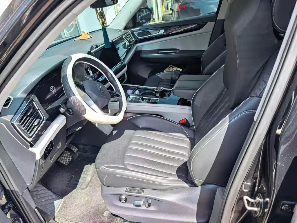Volkswagen Teramont — миниатюра 3