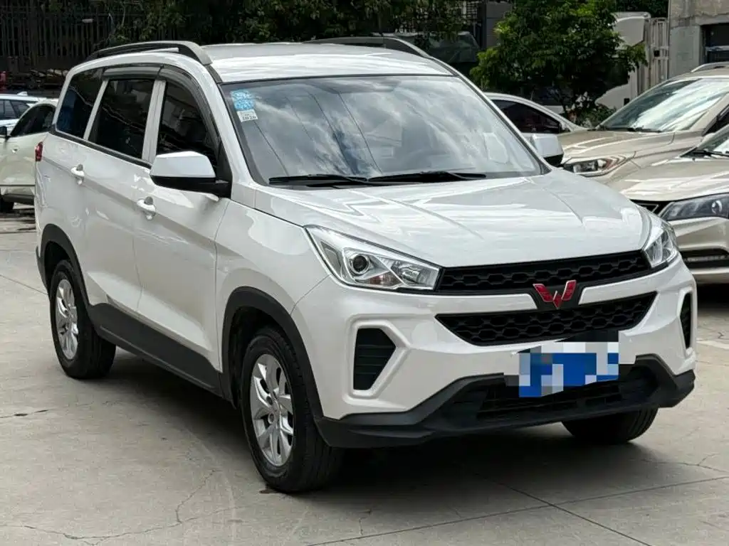 Wuling Hongguang S3 — миниатюра 3