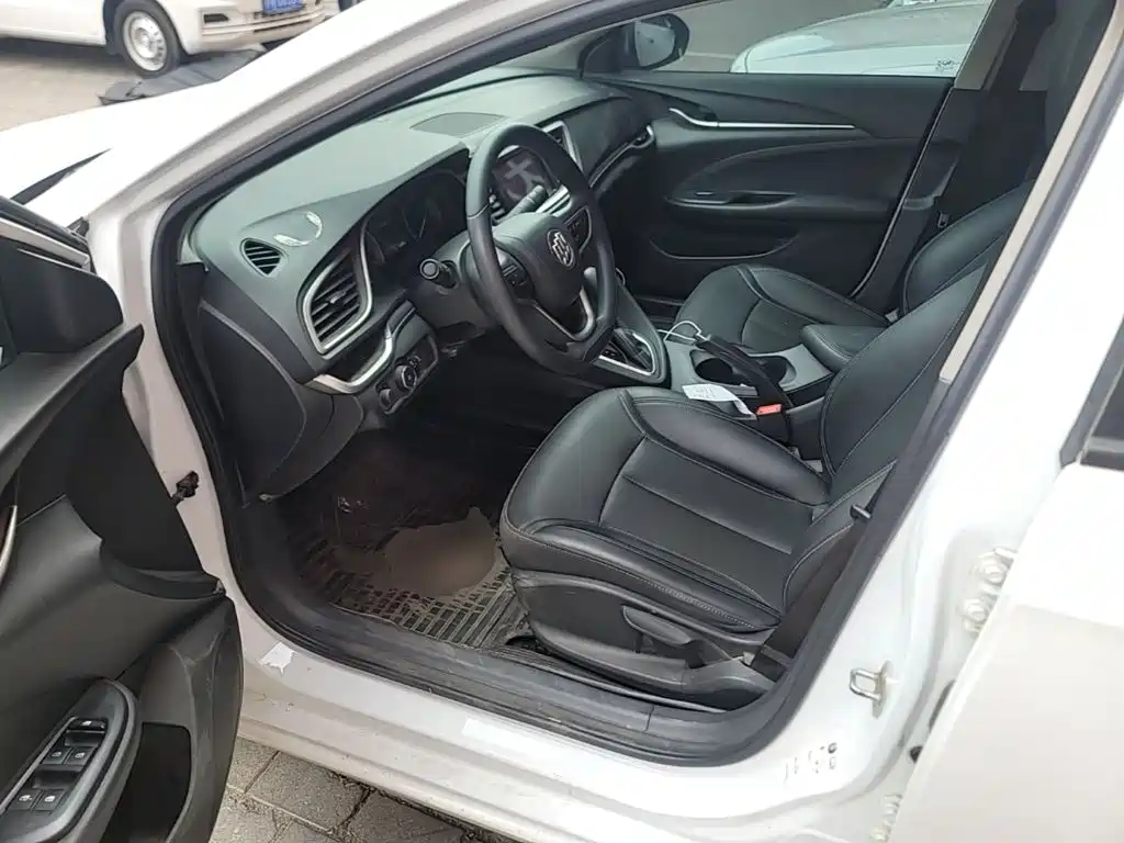 Buick Excelle — миниатюра 15