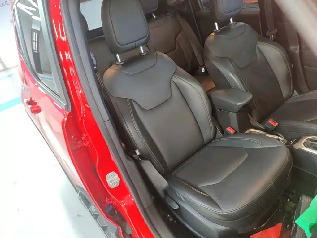 Jeep Renegade — миниатюра 25