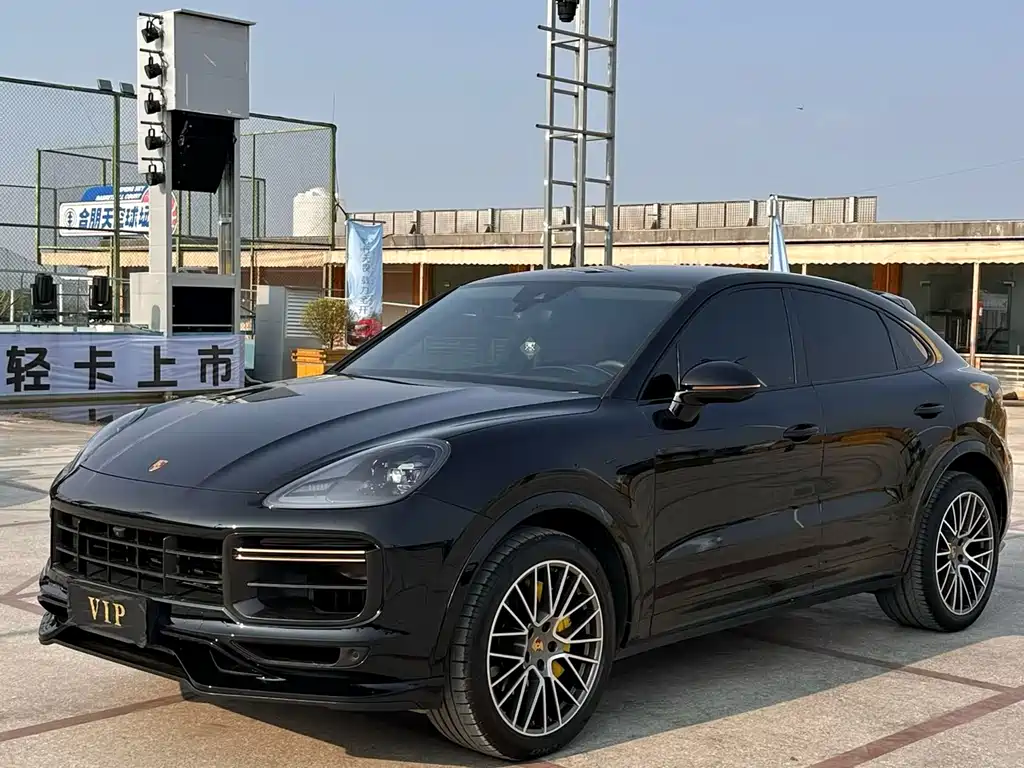 Porsche Cayenne 2023